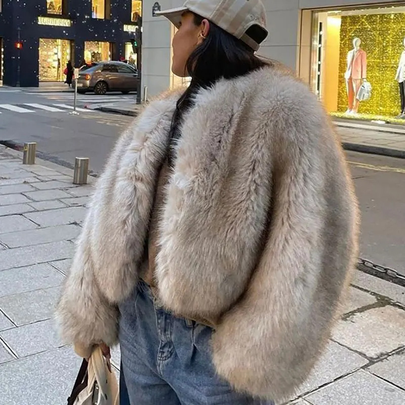 Street Fashion Week - Iconic Street Fashion Week Cropped Faux