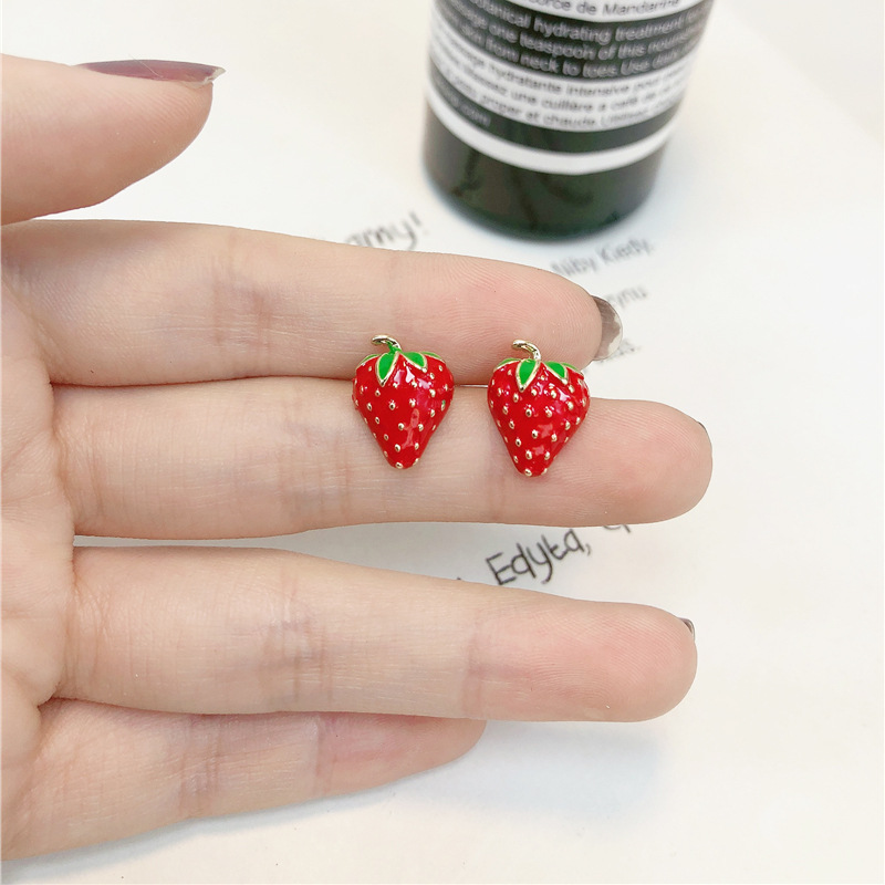 Acrylic Strawberry Earrings Fa - огляд і ціна Street Fashion Earrings