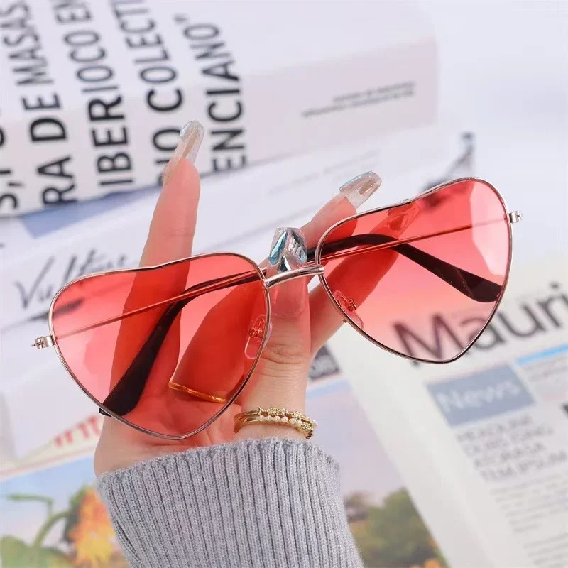 Fashion Heart Shaped Metal Sun - огляд і ціна Street Fashion Glasses